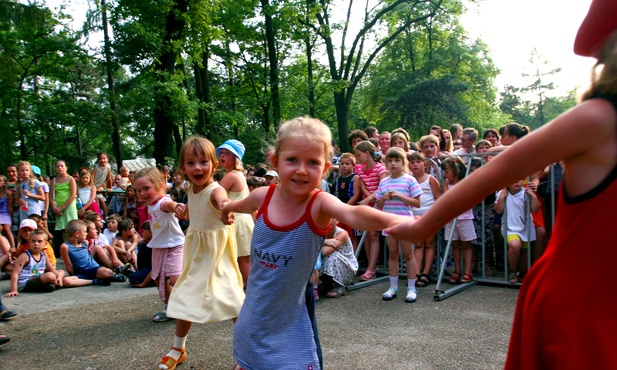 Wiara nie gasi radości