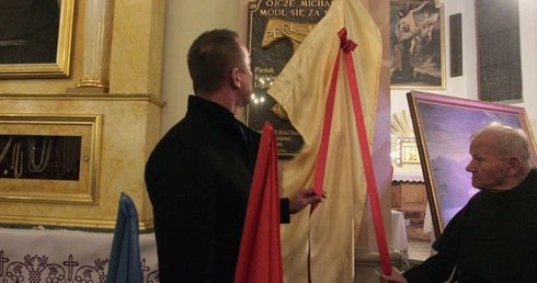 Rok oficjalnej świętości