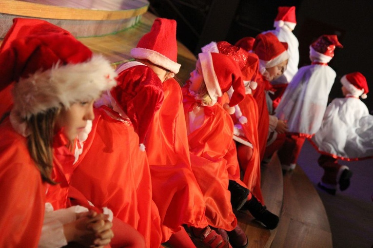 Charytatywny koncert mikołajkowy