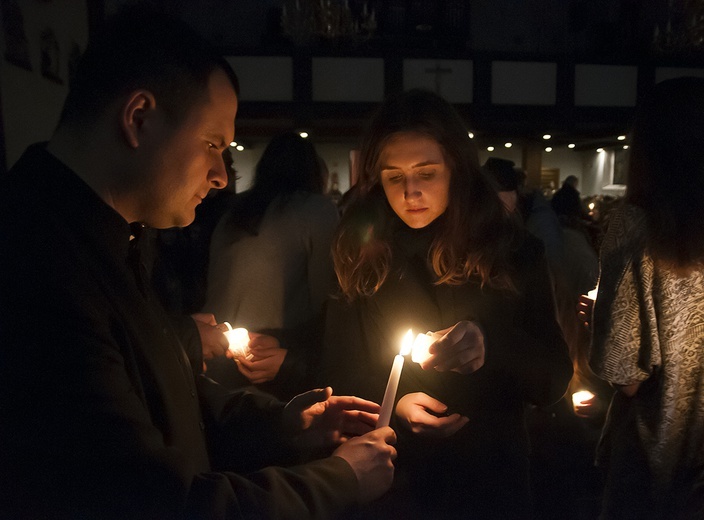 Adwentowe Czuwanie Młodych w Złocieńcu. 