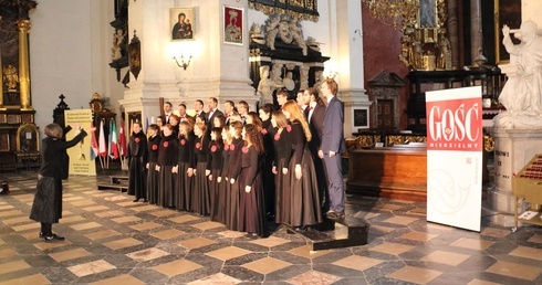 Chóralne "Zdravo Marije"