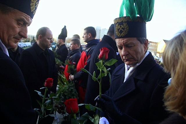 Pogrzeb jednej z ofiar wstrząsu w ZG Rudna