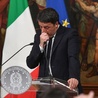 Renzi "zamroził" swoją dymisję
