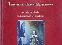 Na okładce książki znalazł się obraz króla Władysława Jagiellończyka, modlącego się przed wizerunkiem Matki Bożej Bardzkiej podczas podróży do Pragi.