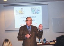 Zupełnie nie wiemy, jak leczyć osoby uzależnione od dopalaczy – przyznał prof. Jędrzejko.