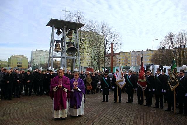 Pogrzeb ofiar wstrząsu w kopalni "Rudna"