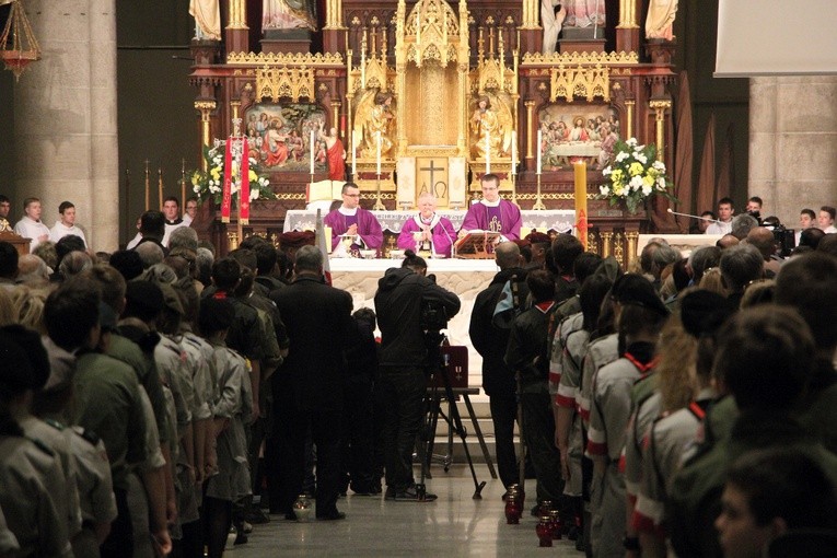 Abp Marek Jędraszewski w archikatedrze łódzkiej