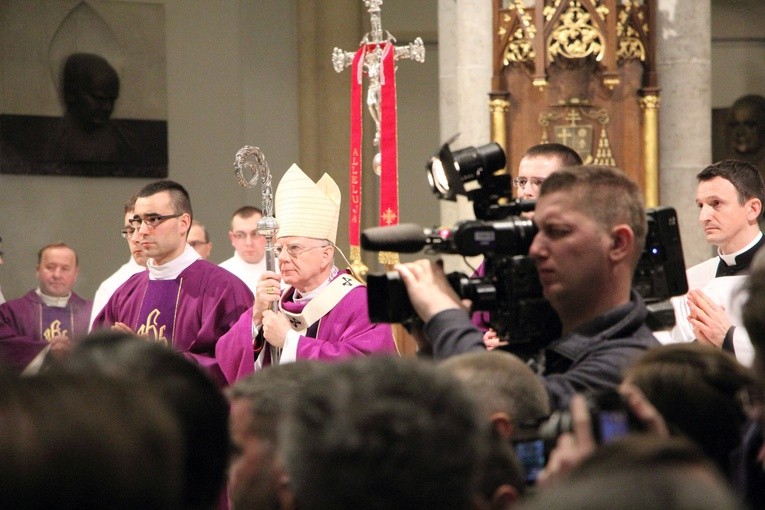 Abp Marek Jędraszewski w archikatedrze łódzkiej