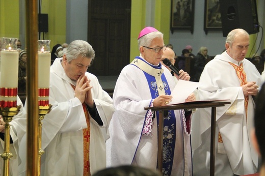 Siemianowice powierzyły się Niepokalanemu Sercu Maryi