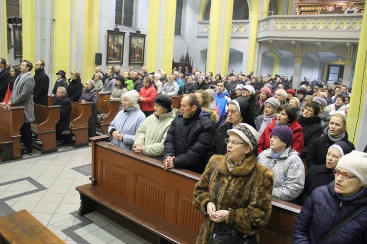 Siemianowice powierzyły się Niepokalanemu Sercu Maryi