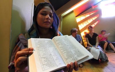 Około 10 tys. młodych uczestniczyło w nagraniu do Biblii Audio