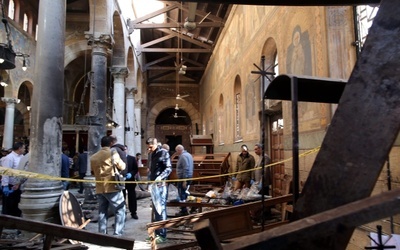 Atak na katedrę koptyjską, dziesiątki zabitych