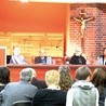 Dyskusja toczyła się w Centrum Spotkań Jana Pawła II.