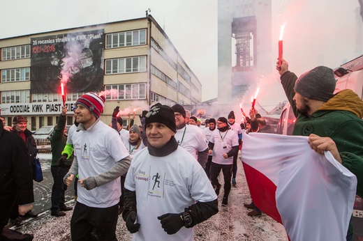 Bieg z "Piasta" na "Wujek"