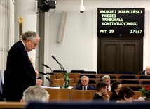 Senat: Ostatnia ustawa PiS w sprawie TK - przyjęta