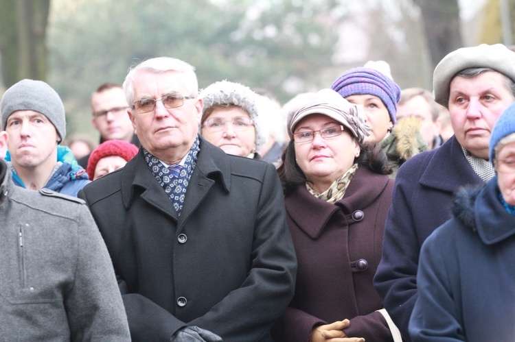 Dzwonnica i dzwony w Cikowicach