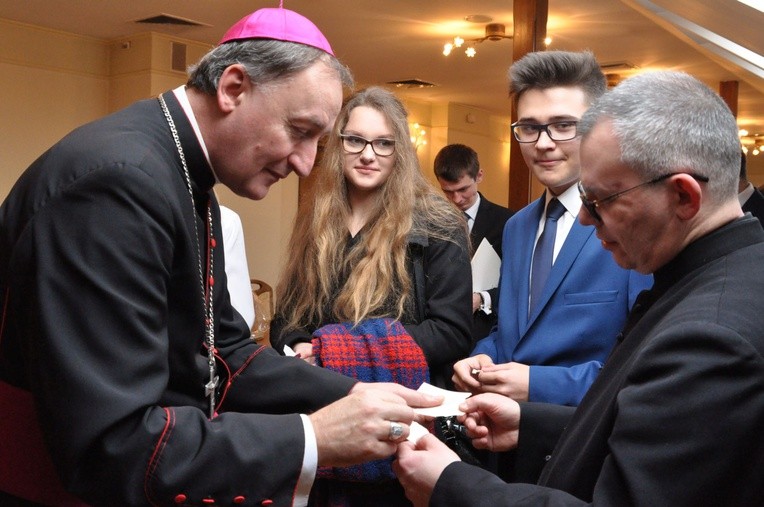 Świeccy u biskupa z kolędą
