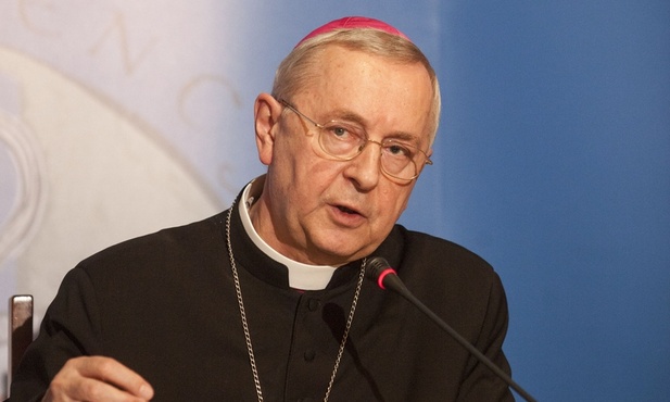 Abp Gądecki: Ojczyzna potrzebuje pokoju!