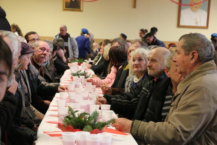 Wigilia dla potrzebujących w Fundacji Antoni 