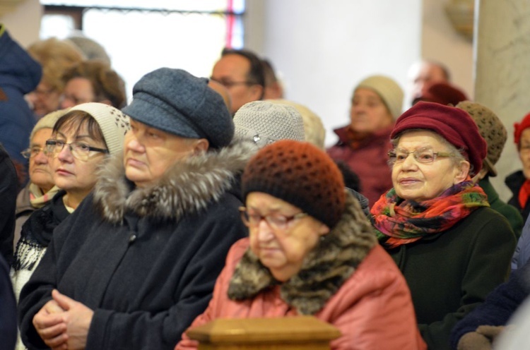 Odnowienie kultu figurki Dzieciątka Praskiego