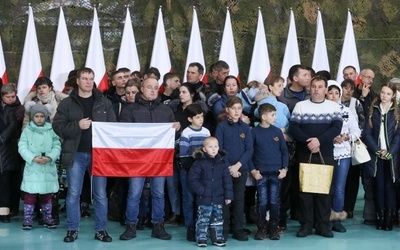 150 osób polskiego pochodzenia przybyło z Kazachstanu do Polski