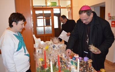 Poświęcenie pomnika św. Brata Alberta w Radwanowicach