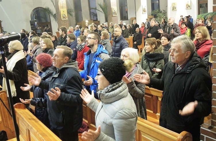 Akatyst ku czci Matki Bożej ze wspólnotą SECiM 