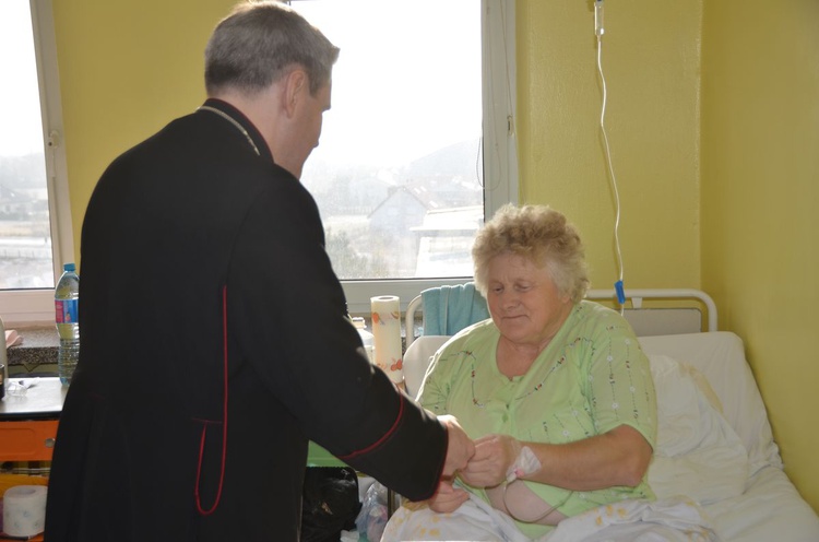 Wigilijna wizyta w szpitalu i u osób starszych