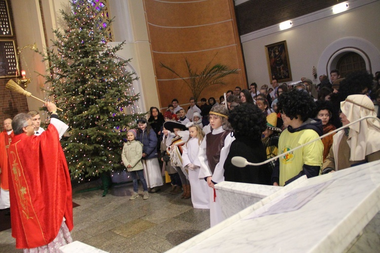 Rozesłanie kolędników misyjnych w Mościcach