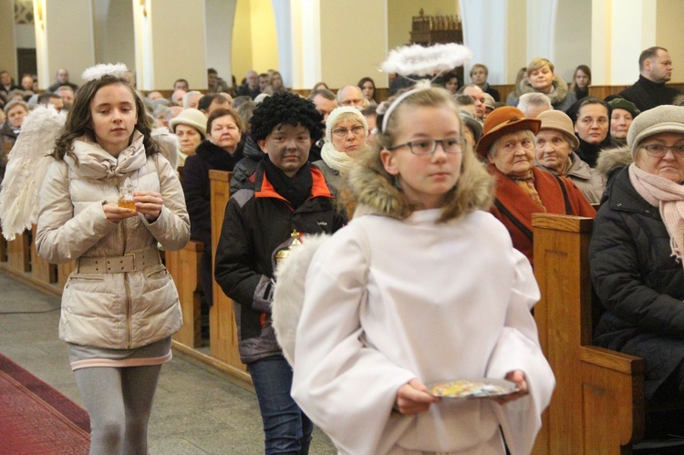 Rozesłanie kolędników misyjnych w Mościcach