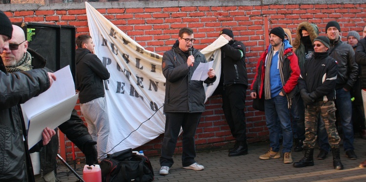 Antyislamska demonstracja ONR w Katowicach