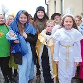 Grupa kolędnicza z parafii Raniżów.