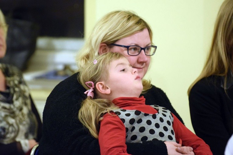 Katolickie gimnazjum w Świdnicy świętuje