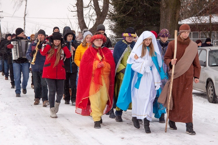 Orszak prowadziła Święta Rodzina