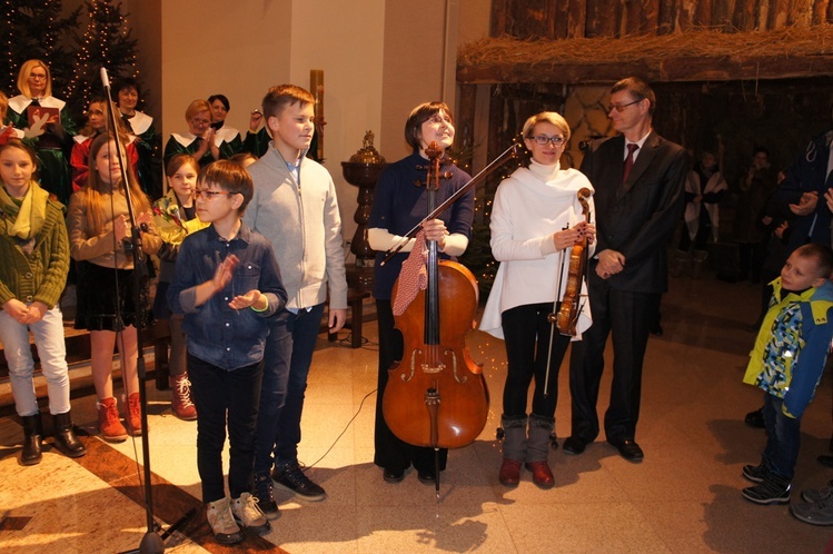 Koncert kolęd w kościele garnizonowym w Skierniewicach