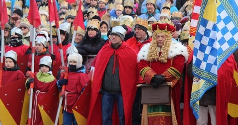 Każdy z królewskich orszaków na poważnie wziął sobie przygotowania do odwiedzin Dzieciątka.