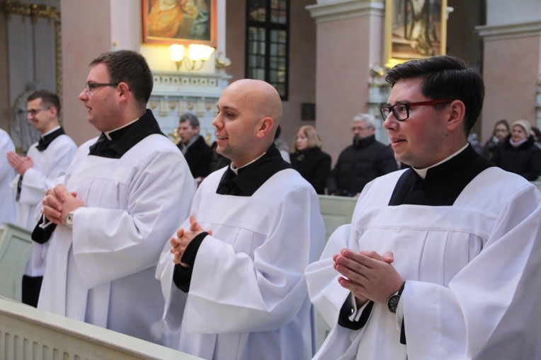 Kandydatura w Paradyżu