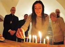 Uczestnicy święta „W blasku świąt Chanuki i Bożego Narodzenia” spotkali się już po raz czwarty w klasztorze dominikanów w Lublinie.