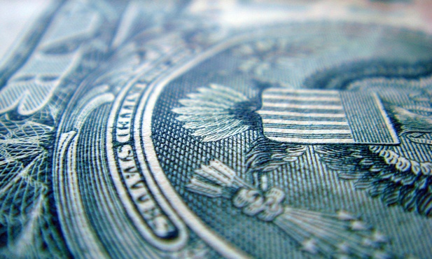 Dwóch obcokrajowców chciało 25 mln dolarów na łapówki