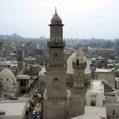 Egipt: Muzułmanie bronią prawa chrześcijan do budowania kościołów