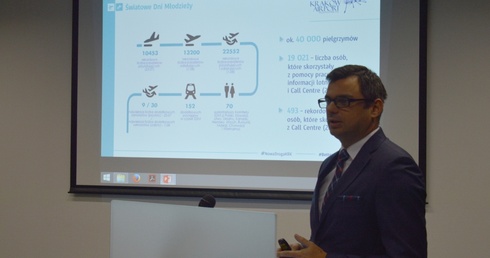 Najważniejszym pasażerem był papież Franciszek