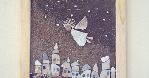 Co jest ukryte pod skrzydłami aniołów?