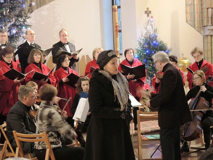 12. Koncert kolęd w hołdzie Janowi Pawłowi II - w Kętach