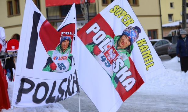 Kibice Kamila Stocha w Wiśle byli uszczęśliwieni podwójnym zwycięstwem polskiego skoczka