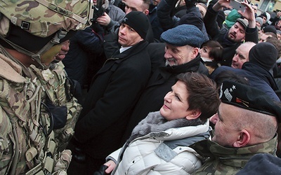 Tego dnia na żagańskim rynku, podobnie jak w 15 innych miejscowościach w Polsce, odbył się piknik plenerowy pod hasłem: „Bezpieczna Polska”.