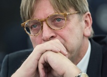 Verhofstadt wycofał się z wyścigu o fotel Przewodniczącego PE