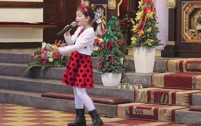 Zuzanna Waśkiewicz z SP nr 36 w Bytomiu zajęła pierwsze miejsce w kategorii solistów klas I–III szkoły podstawowej.
