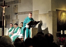 ▲	Bp Krzysztof Zadarko podkreślał, że Ojciec Święty Franciszek jest prorokiem dla Kościoła i świata.