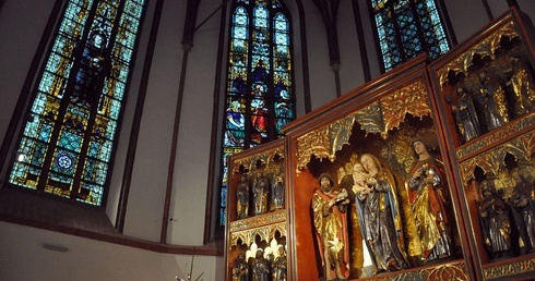 W poszukiwaniu jedności