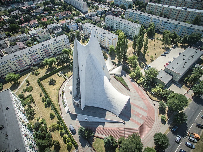 Kościół Miłosierdzia Bożego w Kaliszu  (1977–1989).